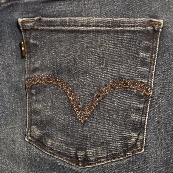 Levi's perfectly slimming jeans - Picture 5 of 6